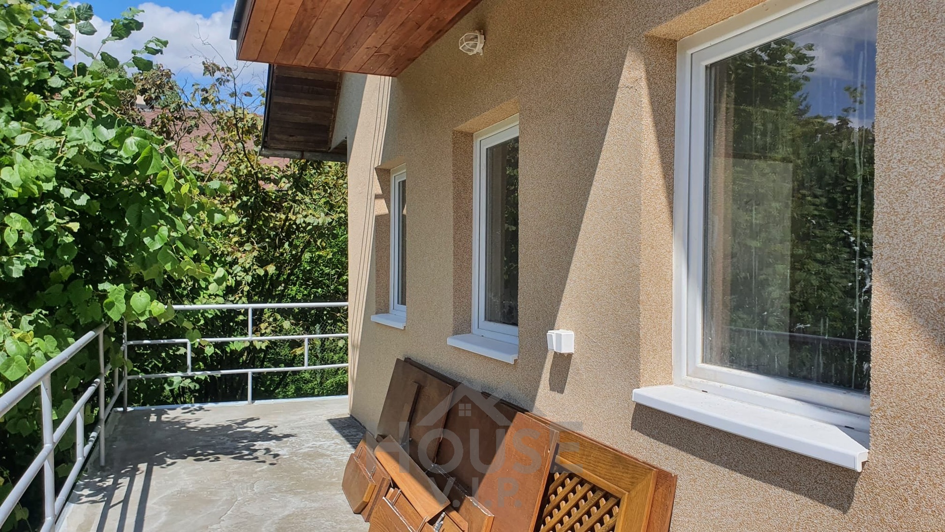 Prodej chalupy s pozemkem 746 m2, Sluštice.