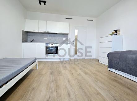 20251211-122620 | Pronájem bytu, 1+kk, 30 m²