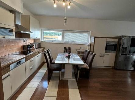 87e95db2-22a3-4720-9138-2c7af644099e | Prodej bytu, 3+kk, 78 m²