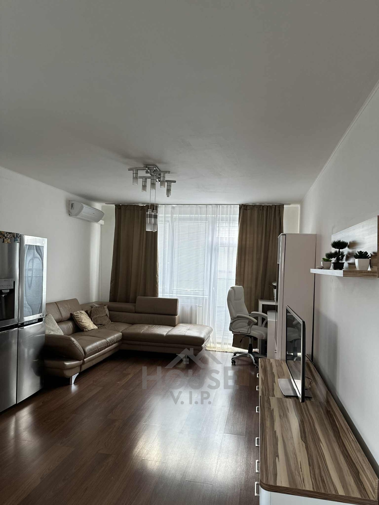 6d494869-6ef2-41f9-ae5c-9e07f7cee5b2