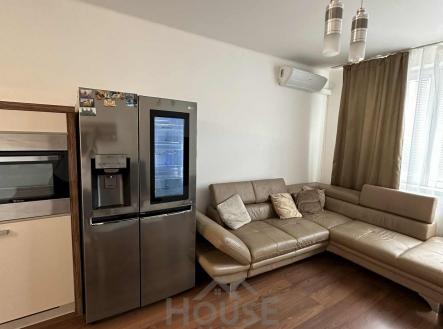 Prodej bytu, 3+kk, 78 m² obrázek