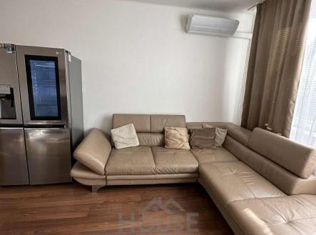 a7292587-ffa3-4221-b344-0d1fba787b85 | Prodej bytu, 3+kk, 78 m²