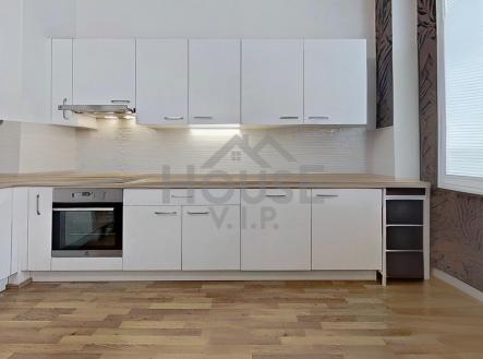 Kitchen-Defurnished (1) | Prodej bytu, 4+1, 141 m²