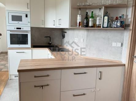 Prodej bytu, 2+kk, 68 m²