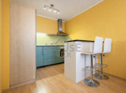 BEF52E3E-584B-493C-8572-07845AF4D15F | Prodej bytu, 2+kk, 42 m²