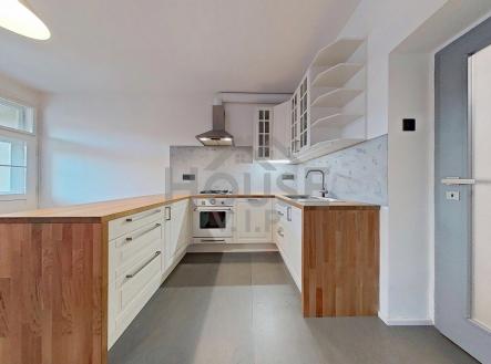 Prodej bytu, 2+1, 83 m² obrázek