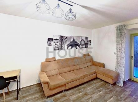 12424-Kynskeho-Living-Room 1 | Pronájem bytu, 3+kk, 64 m²