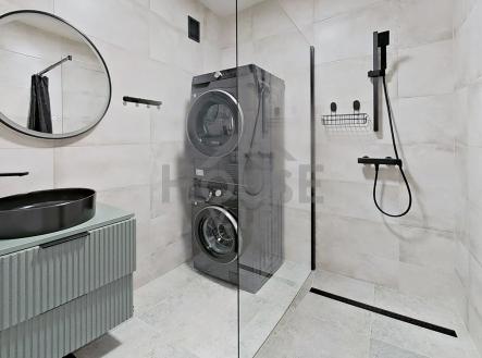 SBK8gqchzXf-Bathroom | Prodej bytu, 3+kk, 63 m²