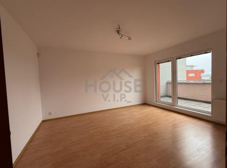 IMG_7886 | Pronájem bytu, 1+kk, 66 m²