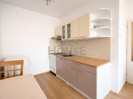 572601CB-C81B-434E-8C83-86F965F7C7FC | Prodej bytu, 2+kk, 49 m²