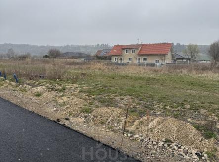 IMG_4657 | Prodej - pozemek pro bydlení, 803 m²