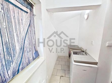 IMG_E7731 | Pronájem - kanceláře, 40 m²