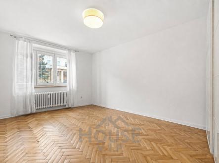 ložnice bez bordelu | Prodej bytu, 2+kk, 46 m²