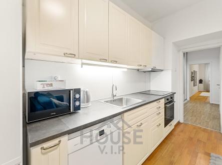 1-32 | Prodej bytu, 2+kk, 46 m²