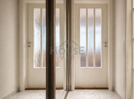 F597BB6F-1A51-4D57-8C72-0BF5016CBAB8 | Prodej bytu, 1+kk, 29 m²