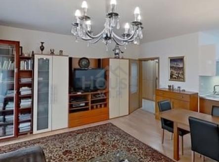 winfjMbFNwC-Living_Room | Pronájem bytu, 4+kk, 99 m²