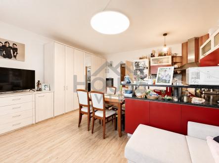 Obývací pokoj (3) | Prodej bytu, 2+kk, 56 m²