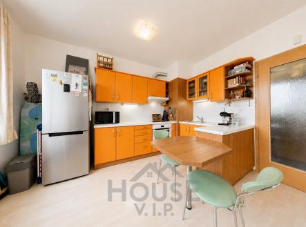 3.3. | Prodej bytu, 1+kk, 37 m²