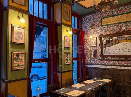 Bar | Pronájem - restaurace, 320 m²