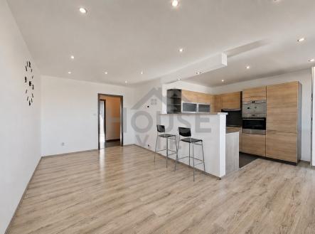 Obývací pokoj + kuchyň | Prodej bytu, 3+kk, 68 m²