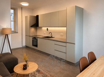 2B8329E0-64DF-4A61-AAAD-8751572FCADC | Prodej bytu, 2+kk, 44 m²