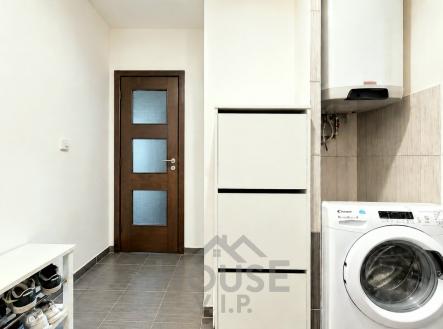 11.11. | Prodej bytu, 1+kk, 41 m²