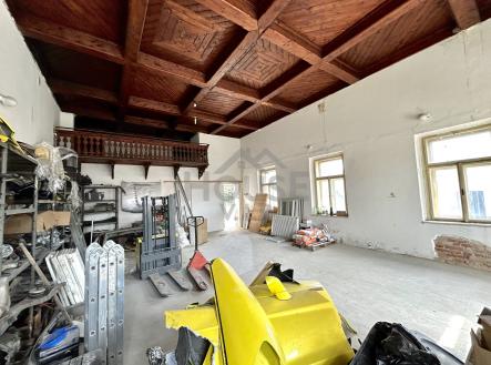 IMG_E9199 | Prodej - obchodní prostor, 452 m²