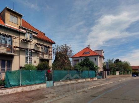 House2 | Prodej - nájemní dům, 430 m²