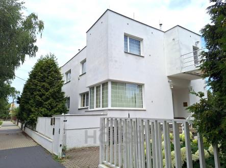 Prodej - dům/vila, 350 m²