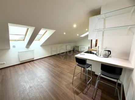 IMG_E2552 | Prodej bytu, 2+kk, 49 m²