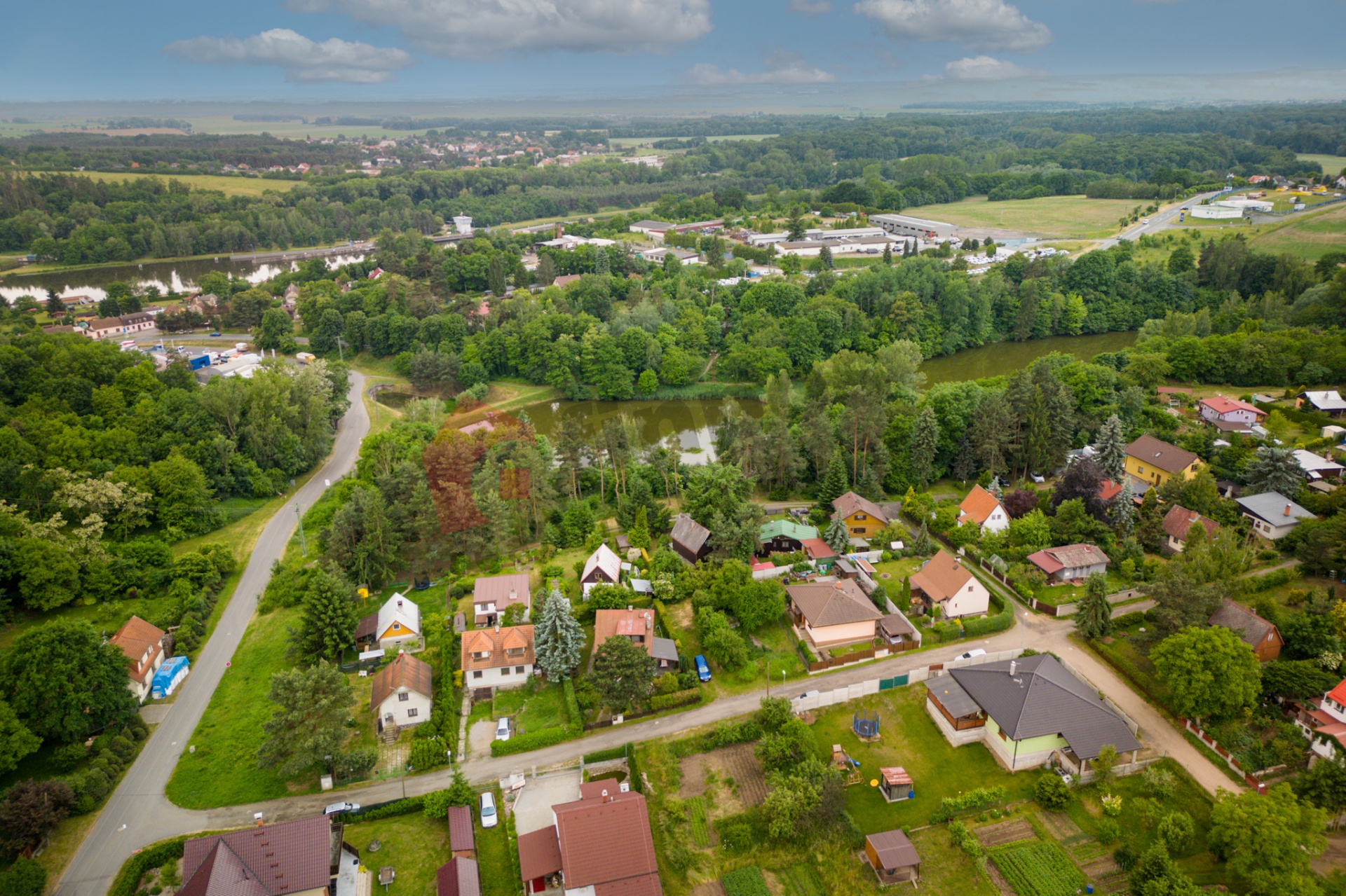 Prodej chaty 60m2, Týnec nad Labem