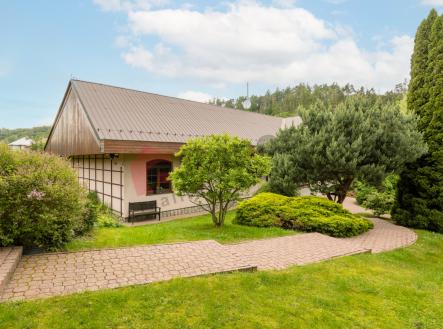 Prodej - dům/vila, 386 m²