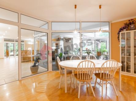 Prodej - dům/vila, 386 m²