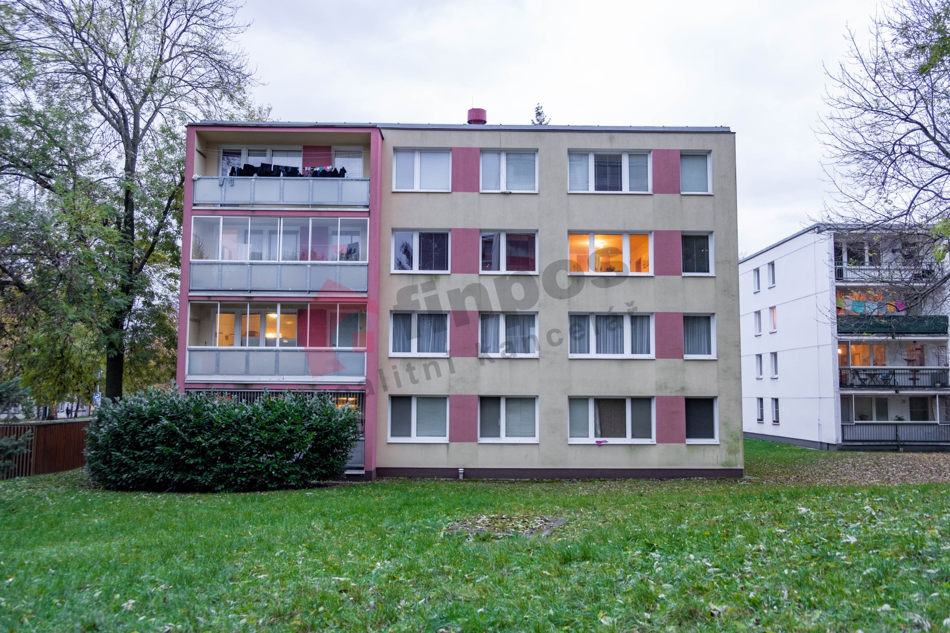 Pronájem bytu 3+1, 60m2, Ulice Bohušovická, Praha - Prosek