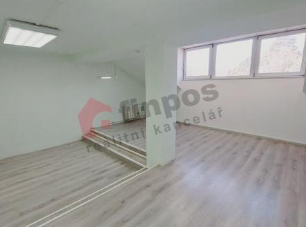 Pronájem - komerční objekt, výroba, 1 581 m²