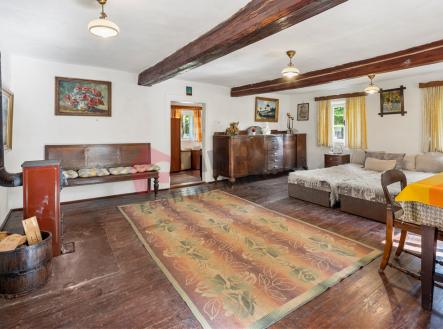 Prodej - chata/rekreační objekt, 300 m²