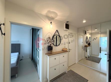 Pronájem bytu, 3+kk, 54 m²