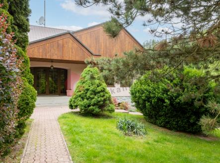 Prodej - dům/vila, 386 m²