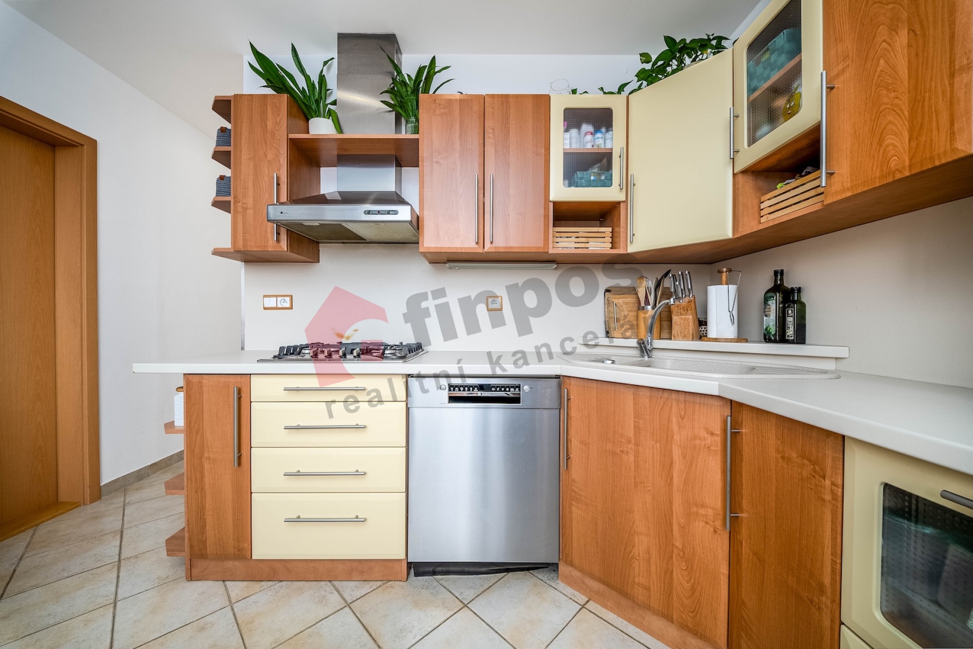 Prodej bytu 3+1, 72 m2, Vysocká 553/3, Moravské Předměstí, 50011 Hradec Králové