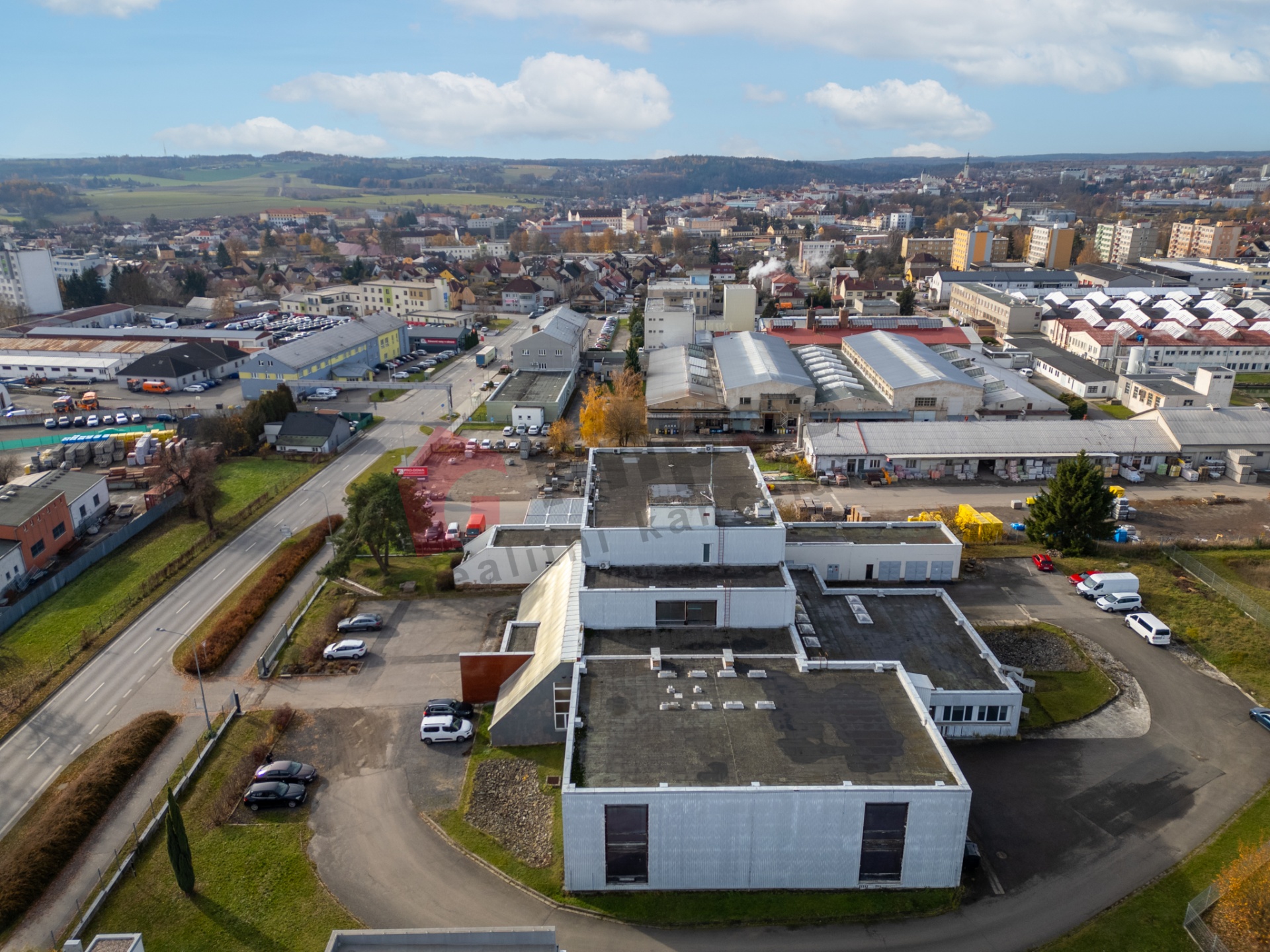 Pronájem komerčních prostor - 19 kanceláří - 556 m2 - Tábor