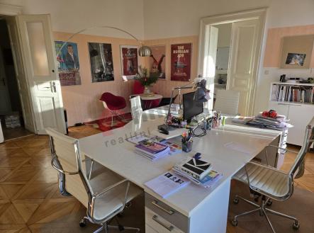 Pronájem - komerční objekt, sklad, 66 m²