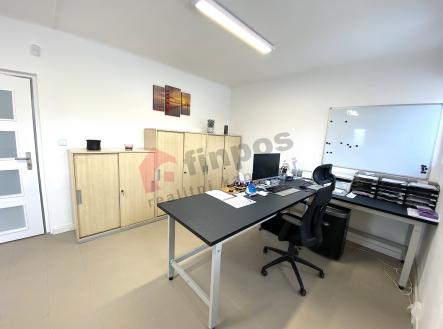 Pronájem - komerční objekt, sklad, 20 m²