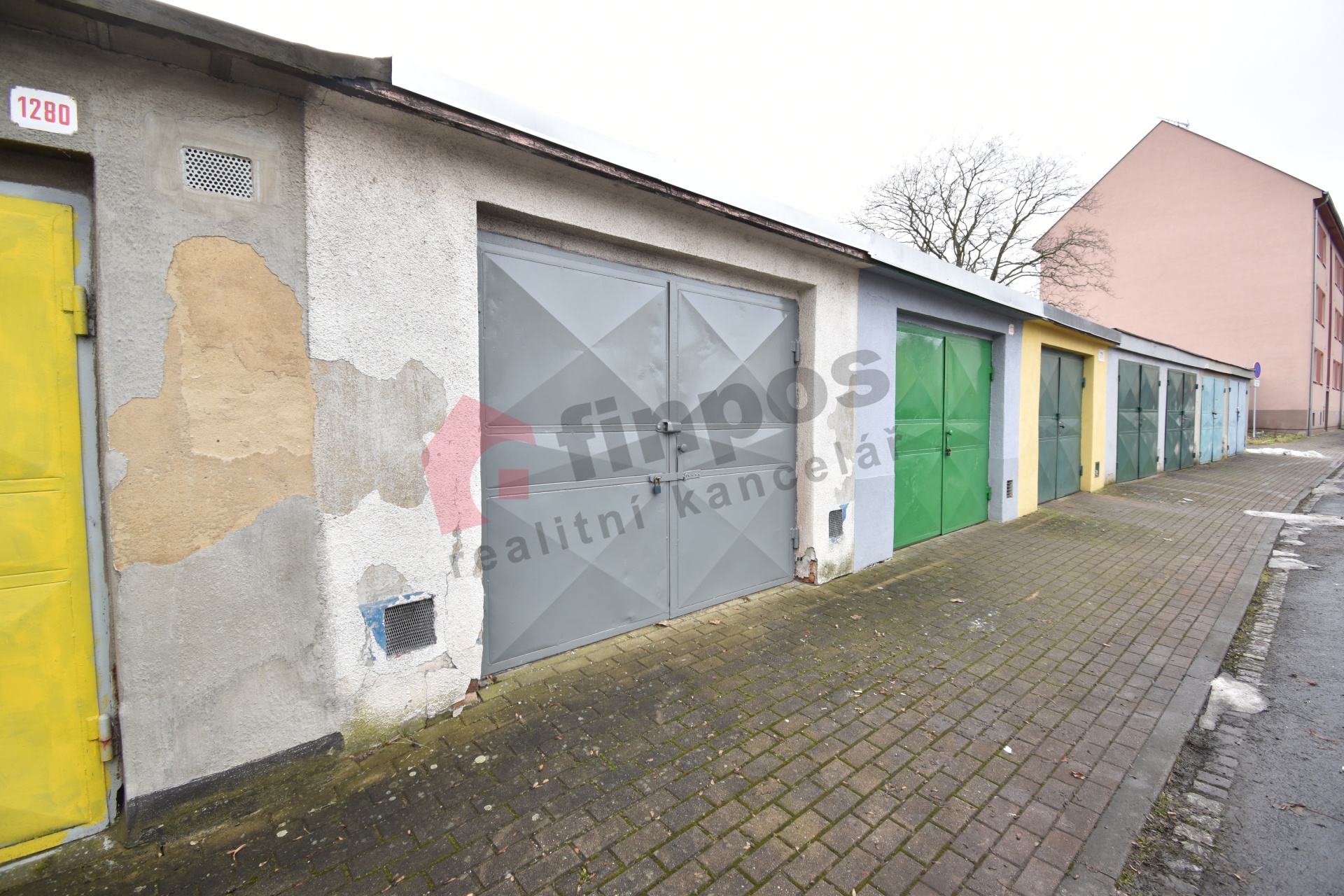 Prodej garáže 25 m2, Chomutov