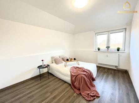 Pronájem bytu, 2+kk, 36 m²