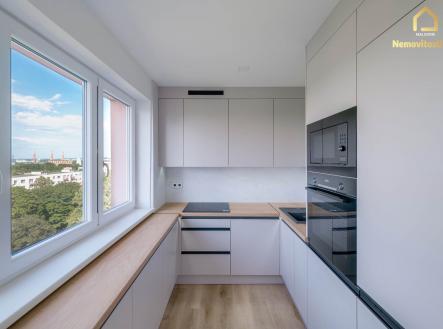 Prodej bytu, 4+1, 74 m² obrázek