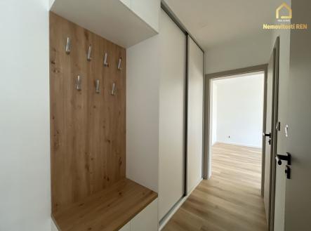 Pronájem bytu, 2+1, 48 m²