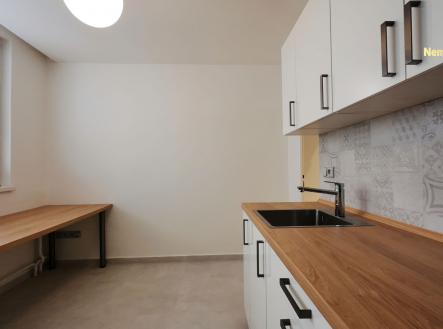 Pronájem bytu, 1+1, 40 m²