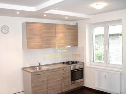 p6190173.jpg | Pronájem bytu, 2+kk, 36 m²