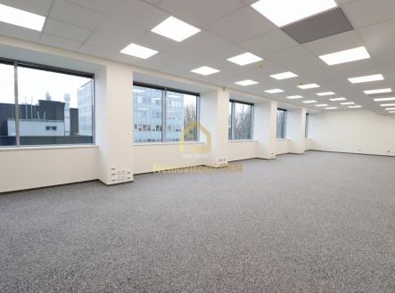 img-8792-1.jpg | Pronájem - kanceláře, 275 m²