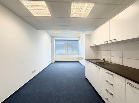 img-0984-3.jpg | Pronájem - kanceláře, 275 m²